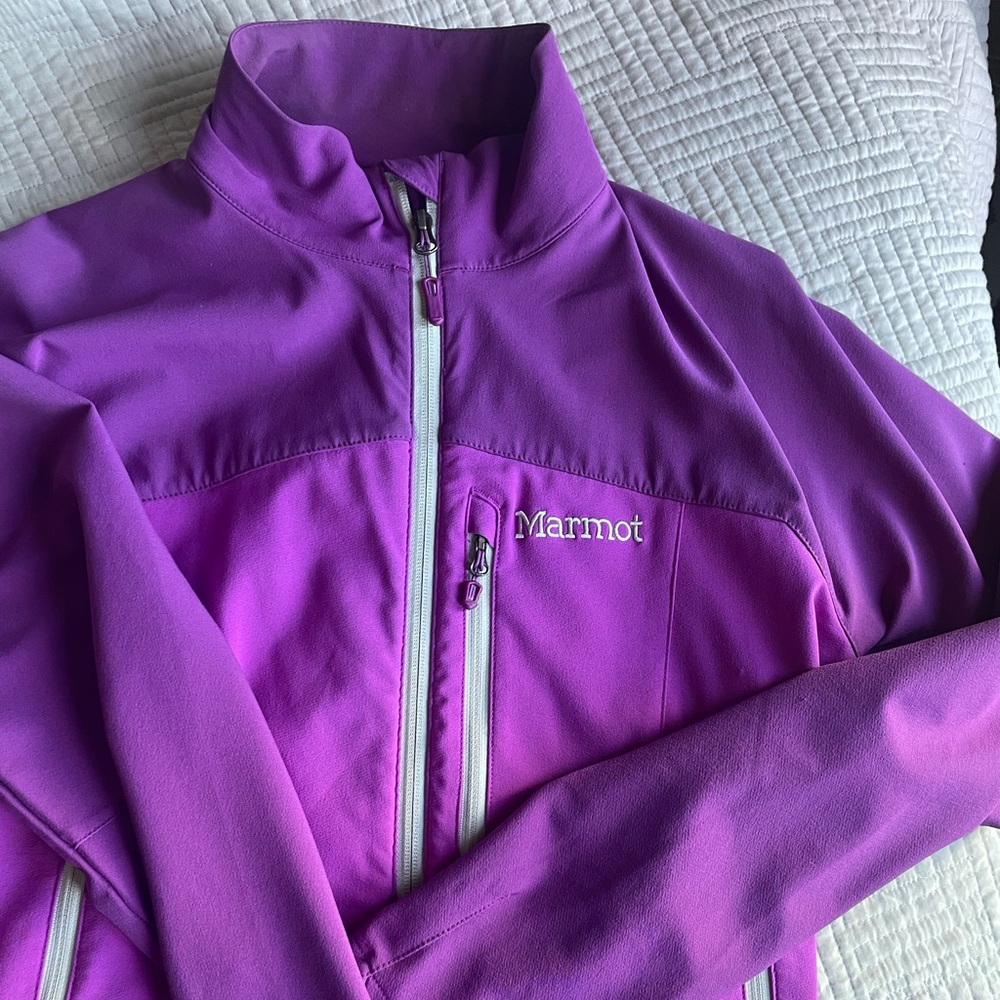 Women’s Marmot lightweight jacket